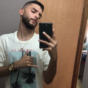 Meet your Posher, Raul adan